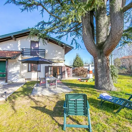 Cedar House Few Minutes From - Happy Дом отдыха *