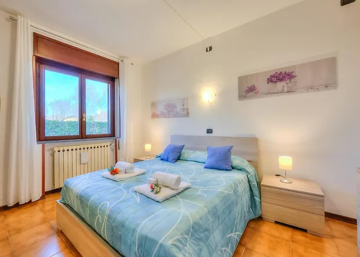 Cedar House Few Minutes From - Happy *