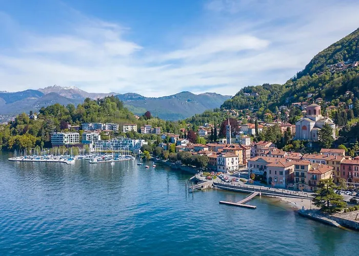 Cedar House Few Minutes From - Happy Vakantiehuis Angera