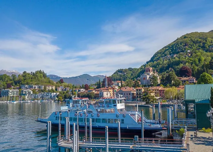 Cedar House Few Minutes From - Happy